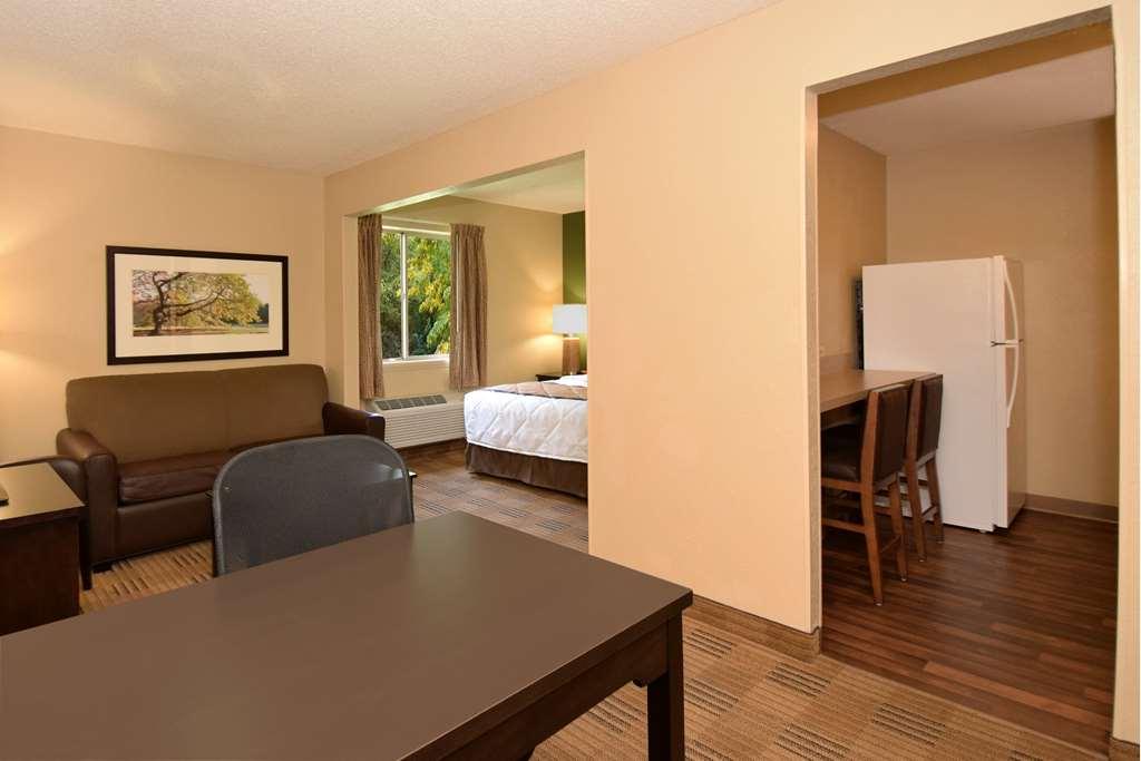 Extended Stay America Suites - Cleveland - Great Northern Mall North Olmsted Phòng bức ảnh